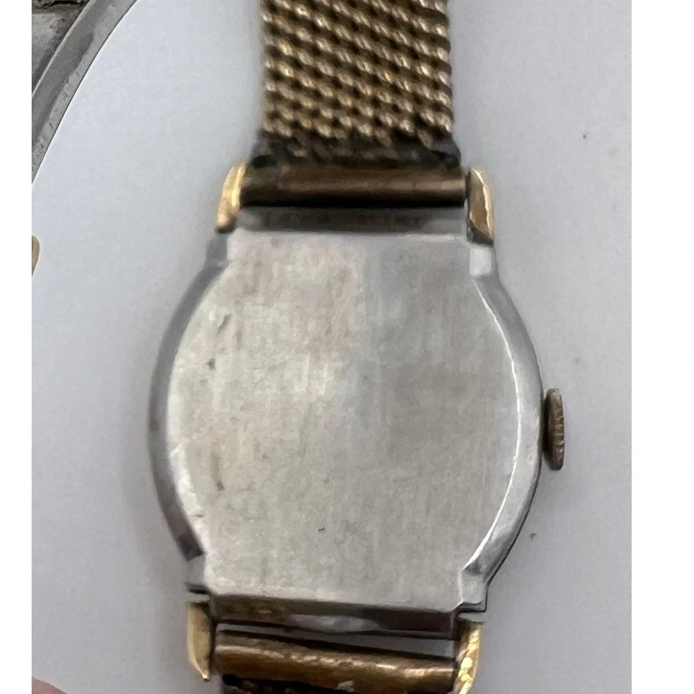 Gruen Veri-Thin Watch Gold 421-528 Fair 10K Gold Filled 15J Manual Wind 1940s